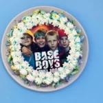 Lagkage med sukkerprint i Baseboys-motiv set oppefra
