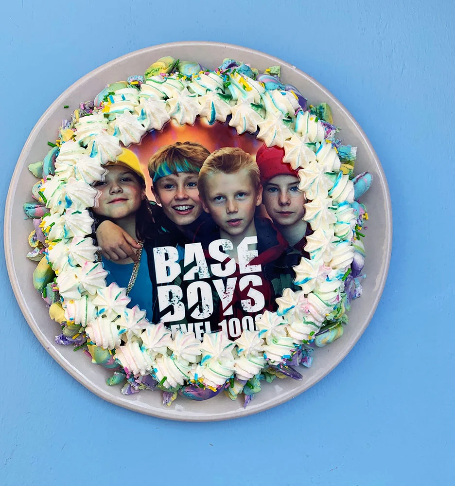 Lagkage med sukkerprint i Baseboys-motiv set oppefra
